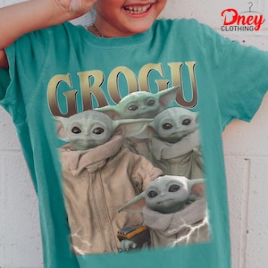 K&ouml;nnte beinhalten: Ein Set aus drei Keramikbechern mit gesprenkelter, matter Oberfl&auml;che. Die Becher sind in den Farben Creme, Hellgrau und Dunkelgrau gehalten. Jeder Becher hat ein schlichtes, minimalistisches Design, ideal f&uuml;r Kaffee oder Tee.