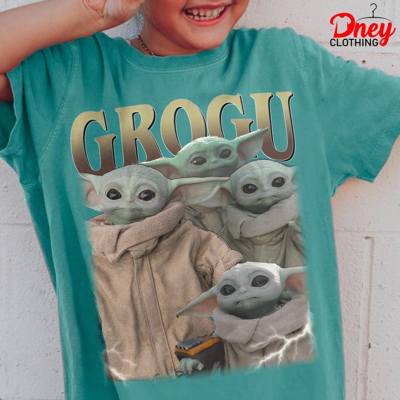 K&ouml;nnte beinhalten: Ein Set aus drei Keramikbechern mit gesprenkelter, matter Oberfl&auml;che. Die Becher sind in den Farben Creme, Hellgrau und Dunkelgrau gehalten. Jeder Becher hat ein schlichtes, minimalistisches Design, ideal f&uuml;r Kaffee oder Tee.