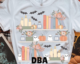 Retro Halloweenowa półka na książki PNG | Przytulny projekt książki z duchem czytającym | Uroczy, upiorny grafik dla miłośnika książek