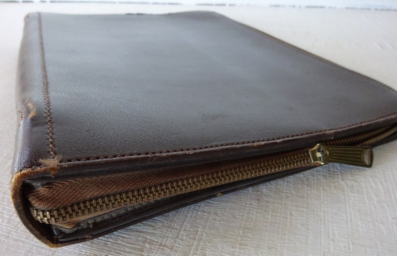 Vintage Leather Zip Envelope: Government Issue Attache Case View 5