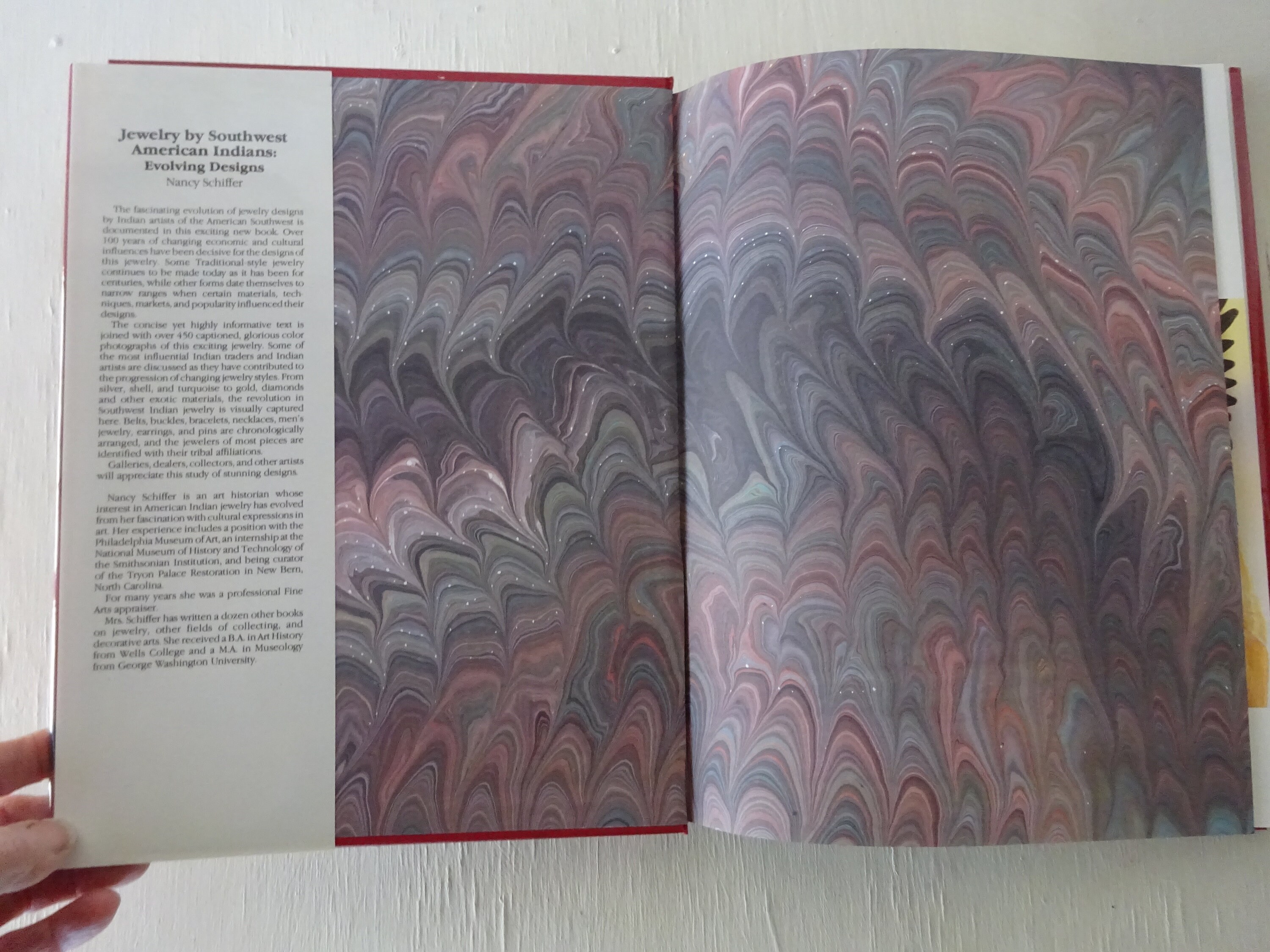 アート・デザイン・音楽 Southwest Indians Evolving Designs Vintage Book, Jewelry by Southwest American Indians