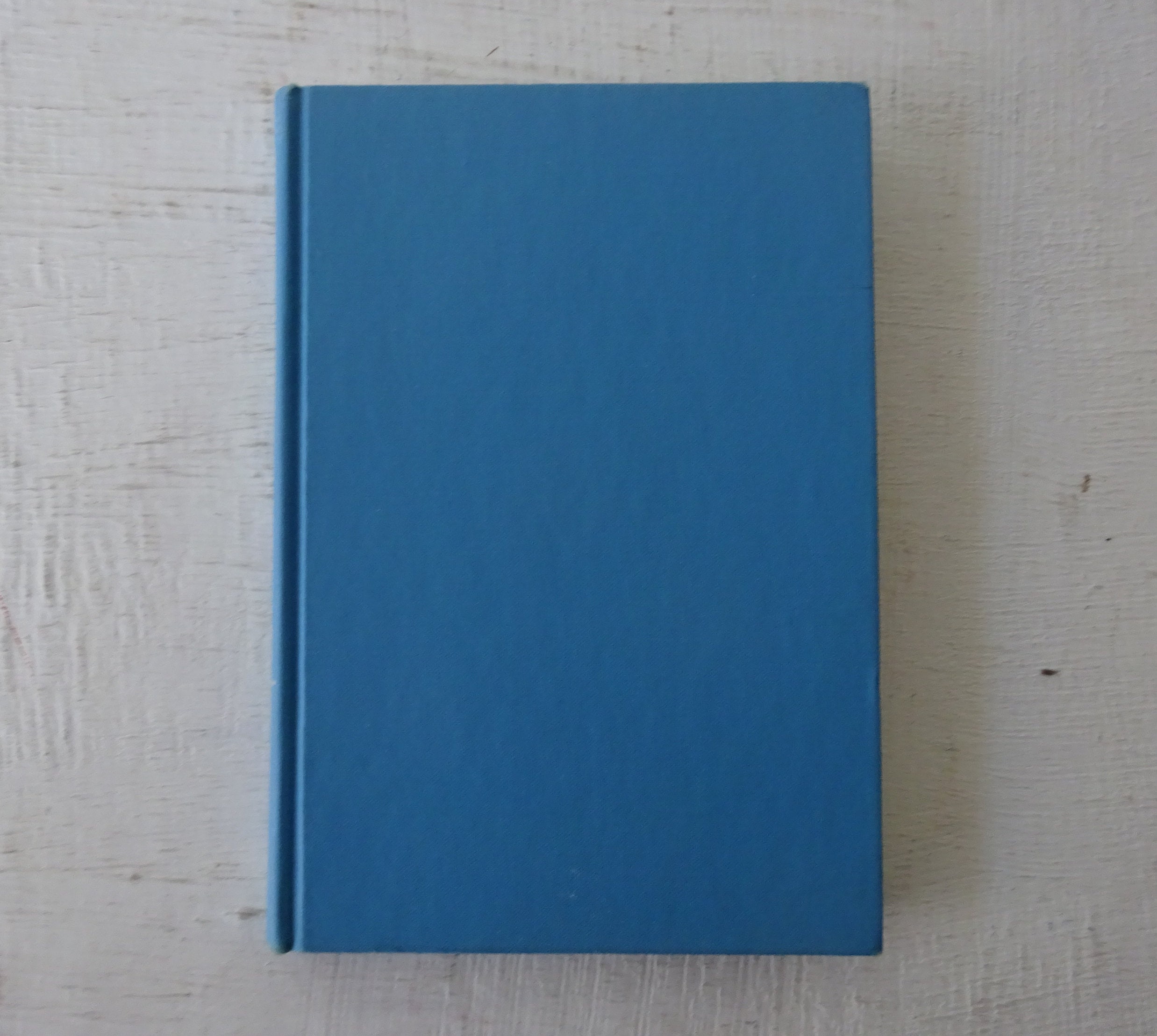 ティファニー　デザインブック Vintage Tiffany & Co. Design Book, 1975 Illustrated Hardcover - Etsy