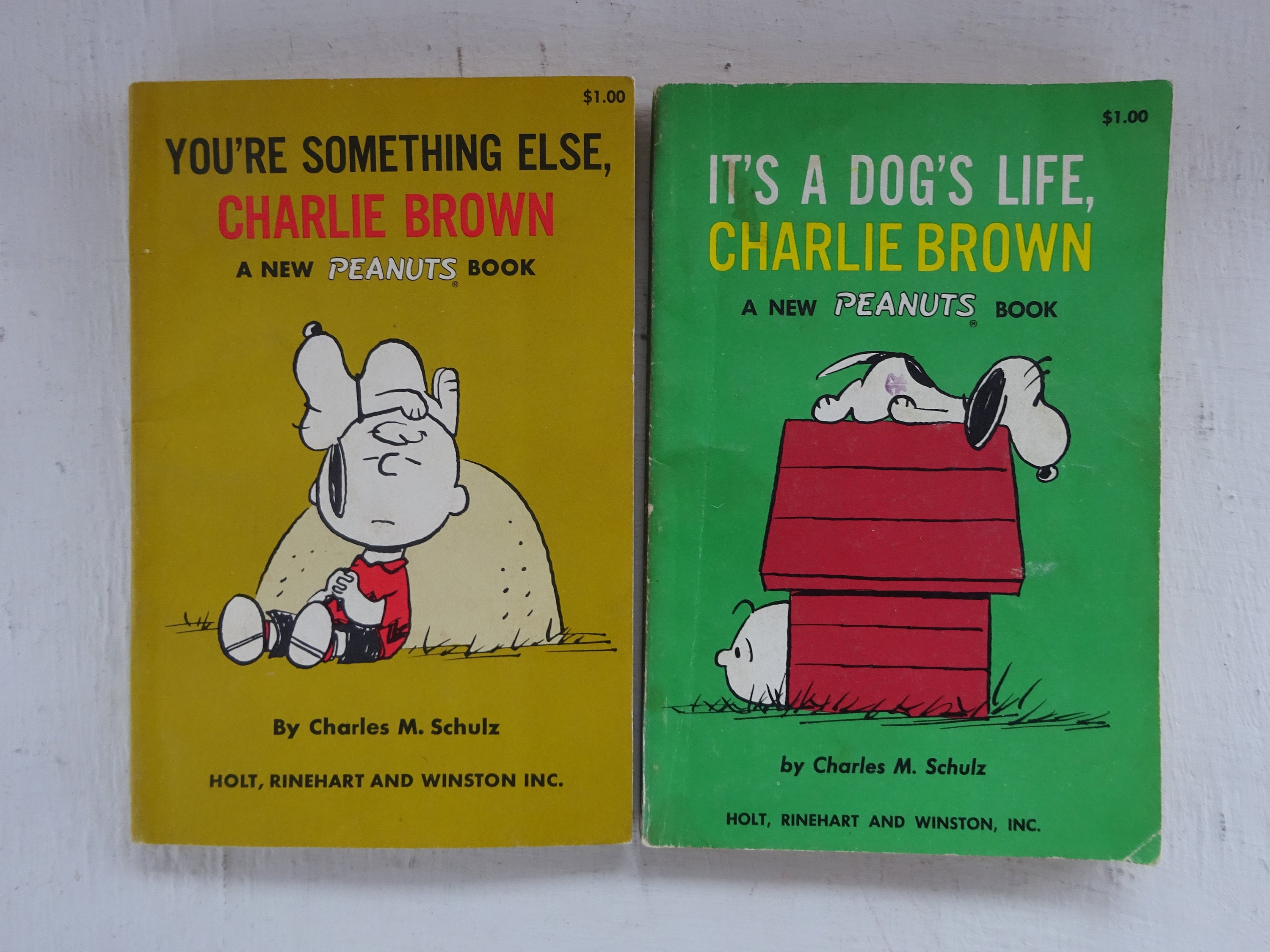 Vintage Paperback Books, Peanuts, Charles Schulz, 2 Volumes Vintage Paperback Books, Peanuts, Charles Schulz, 2 Volumes