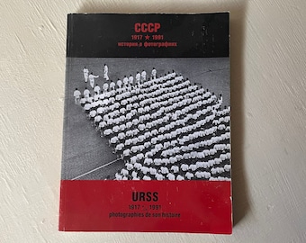 Vintage USSR History Photography Book, French & Russian, 1917-1991
