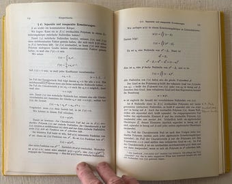 Amazon.co.jp: Algebra: v. 2 : Waerden, B. L. van der: 洋書