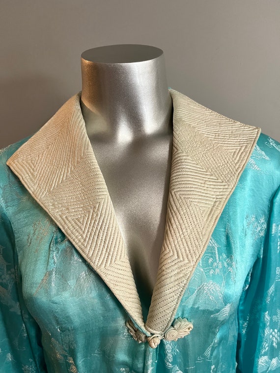 Vintage Mid Century Silk Asian Robe - image 2