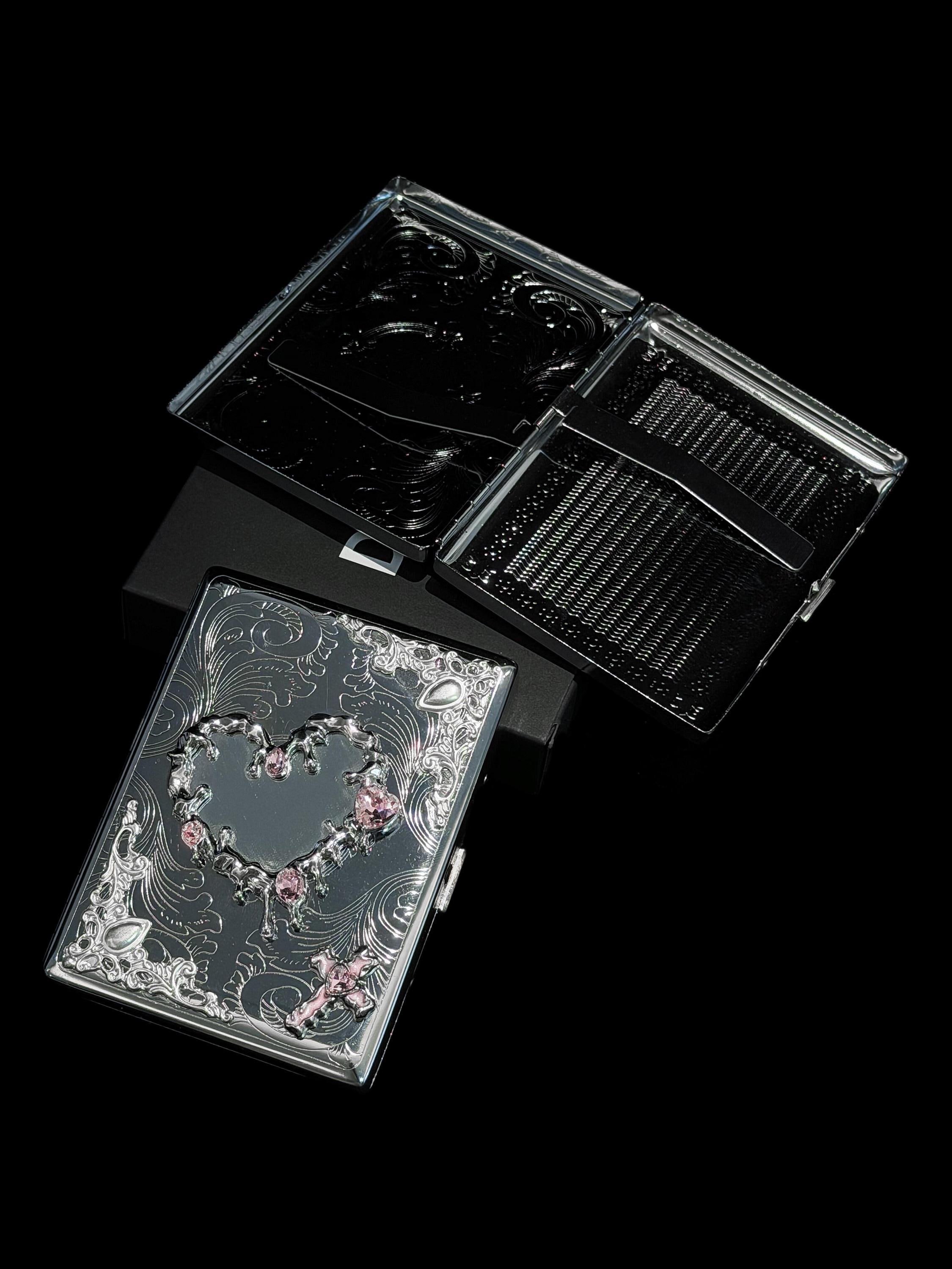 cigarette case 20pcs Rock King Elvis Presley Double-sided Metal Wallet Business Credit Card ID Card Money Clip Case Holder KUPAI Brass Cigarette Case -