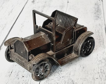 Model T Metal Pencil Sharpener, Vintage Pencil Sharpener, Vintage Study Décor, Vintage Library Décor