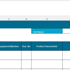 Pode incluir: Uma folha de cálculo com um esquema de cores turquesa e branco. O título "CONTROL PLAN" é exibido em negrito. A folha de cálculo inclui campos para "Project", "Part Name" e várias colunas para entrada de dados, como "Process Name" e "Product Characteristic".