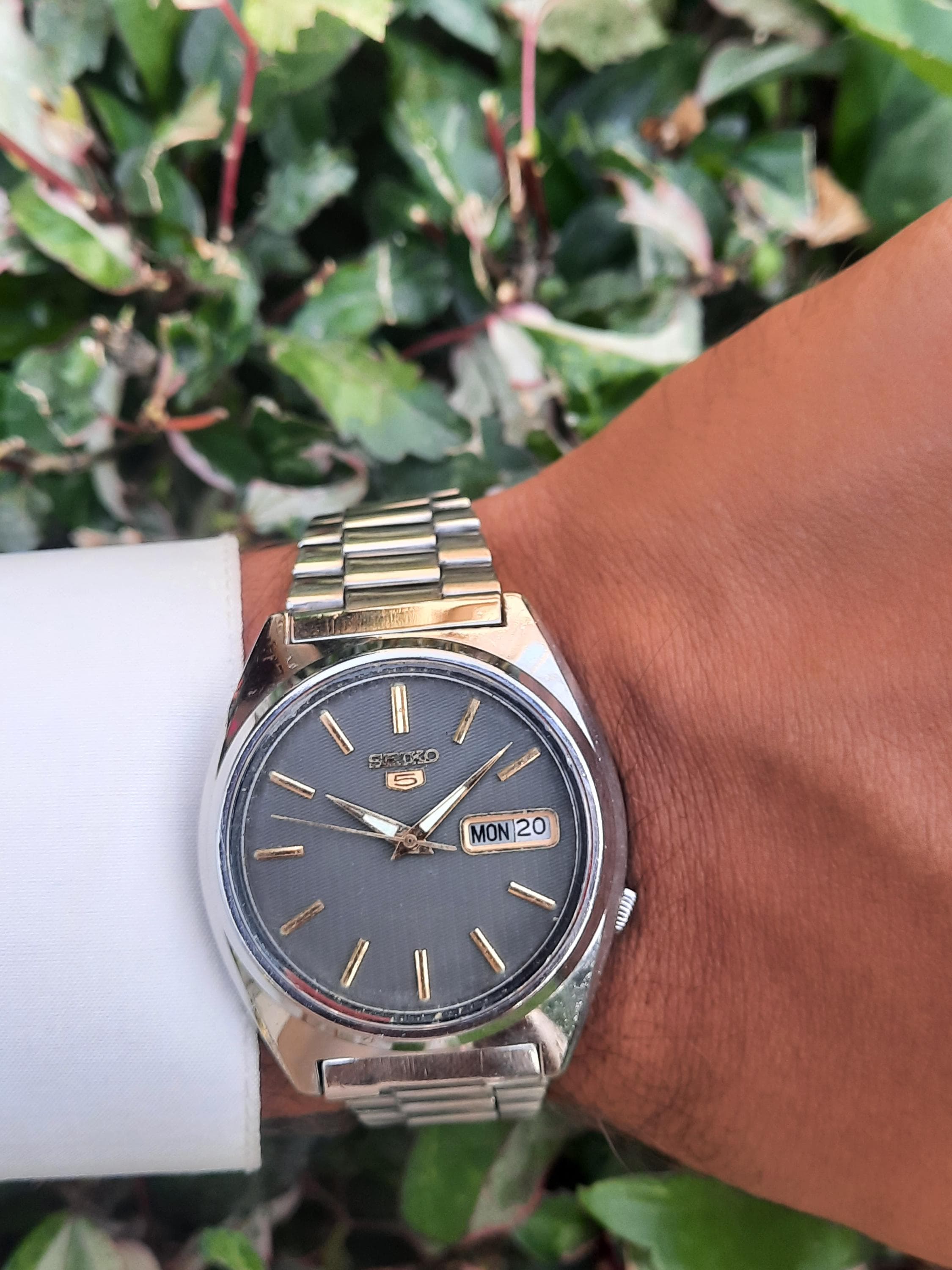 SEIKO 5　レア チェッカーフラッグ文字盤 自動巻き 7009 Seiko 5 7009 - Etsy 日本