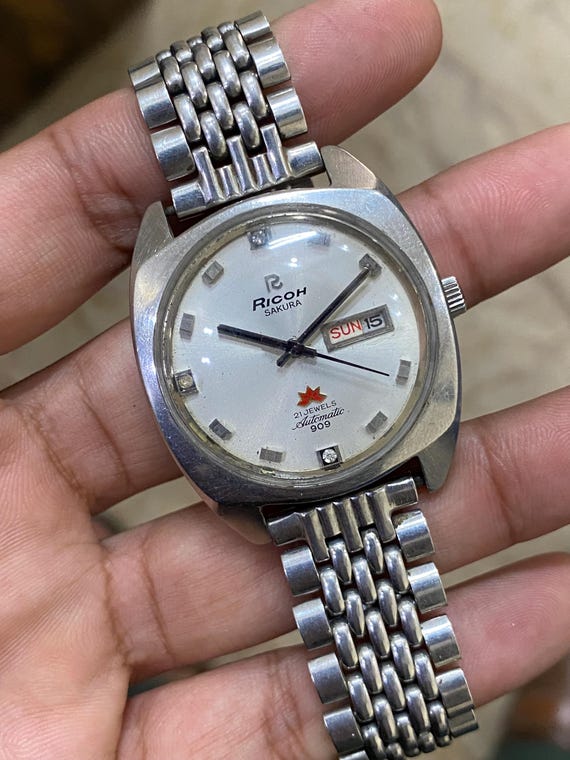Vintage Rare RICOH SAKURA 909 Dynamic Wide Automatic Day/date