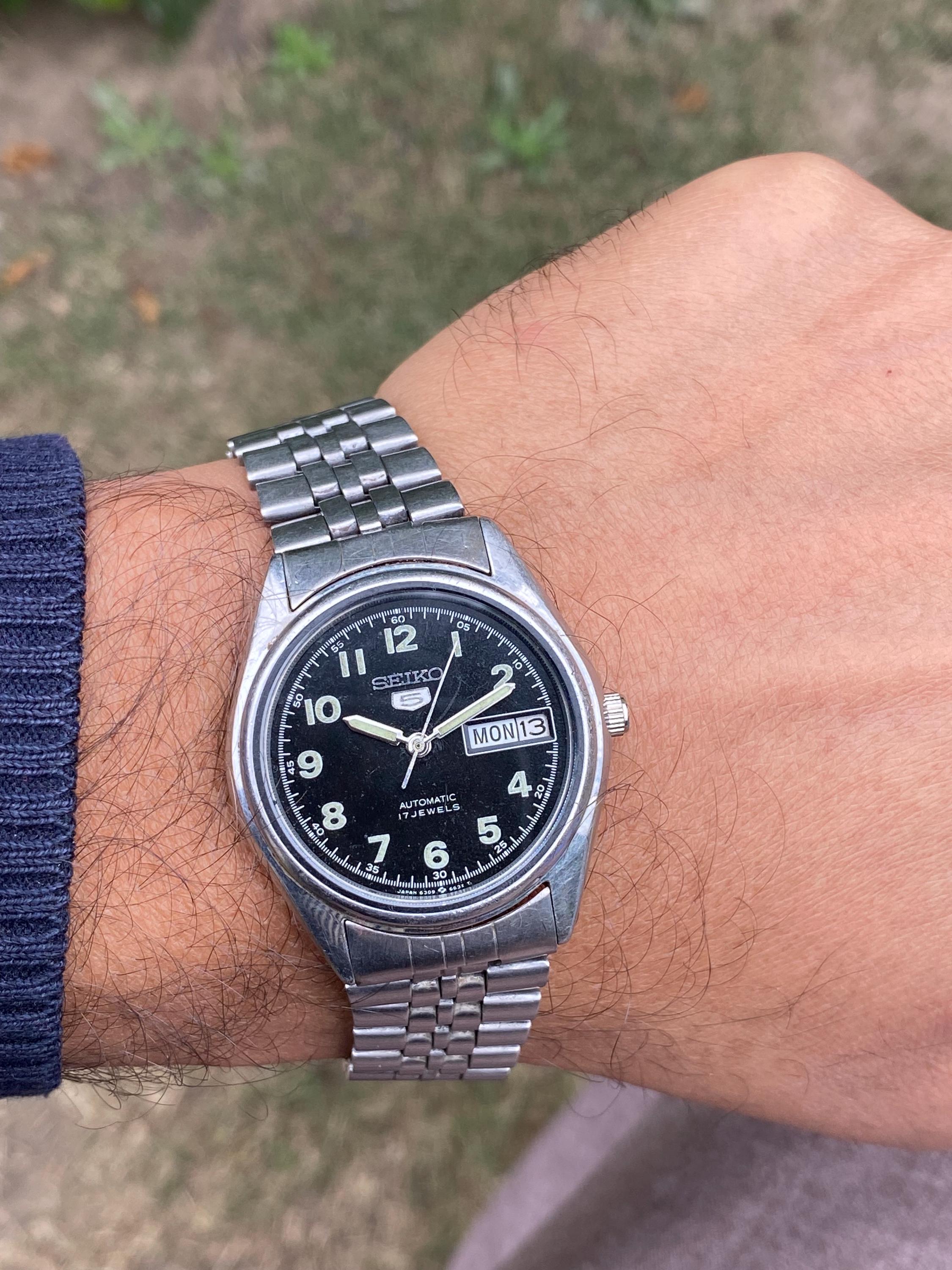 Vintage Rare April 1977 Seiko 5 Automatic Day/date 6309-6240 Japan