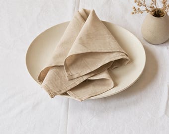 Beige bomullsservett, neutrala bordsservetter, lantlig köksinredning, återanvändbara servetter