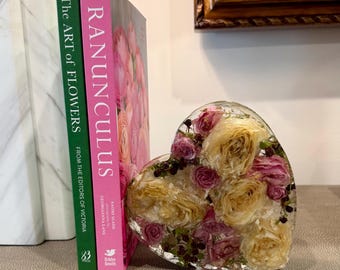 Custom Flower Preservation Heart Book End