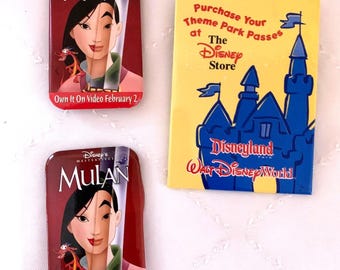 Collectible Disney's Cast Member Disney Mulan Movie Pinback Promo Advertising Pin Set - Mint