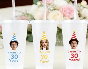 Prost auf 30 Jahre Gesicht Geburtstag Bachelorette Kaltschale mit Strohhalm, Benutzerdefinierter Name 24 Unzen Becher, Geburtstagsfeierbecher mit Deckel, Hen Party Favor