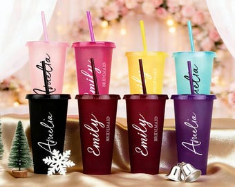 Personalisierte kalte Tasse mit Strohhalm, individueller Name 24oz Becher, Brautjungfer Vorschlag Geschenk, Junggesellinnenabschied Tassen, wiederverwendbare Sommer Trinkgefäße