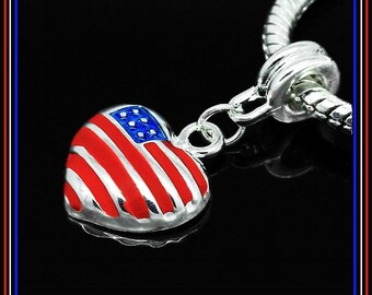 Group Sale ~ AMERICAN U.S.A. FLag - HEART Shaped - July 4th - PATRiOTIC - Enamel Dangle Charm - fits European Bracelets - MD-3053
