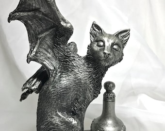 Fairy Cat: Witch’s Familiar Statue, Hand Painted Resin Sculpture | Pagan Folklore Cat Figurine | Witchy Art for Gothic Home Decor