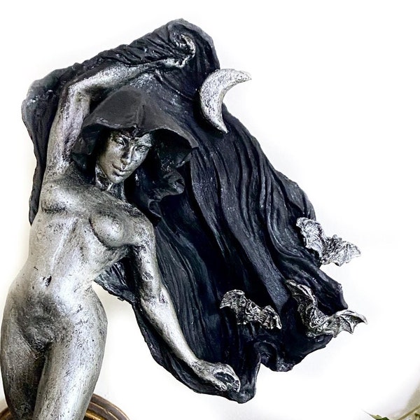 Statua di Nyx, dea della notte / Statuetta di divinità mitologiche / Personaggio di miti e leggende / Decorazione per la casa in stile strega gotica