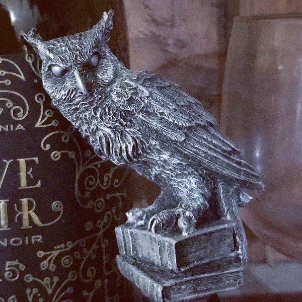 Horned Owl Winestopper, Hand Sculpted Resin | Gothic Art Barware | Owl with Books Bottle Stopper | FantasyGothic Witch Wine and Barware Gift