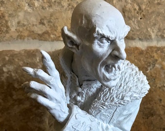 Dracula: Nosferatu Büste,Resin Skulptur | Legendäre Vampir Figur | Viktorianische Gothic Untote Kreatur | Düsteres Geschenk und gruseliges Wohndekor