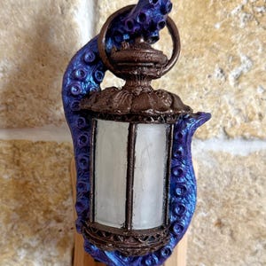 Tentacle Lantern Nightlight, Hand Painted Resin Sculpture | Nautical Gothic Night Light | Octopus Kraken Lighting for Fantasy Home Decor