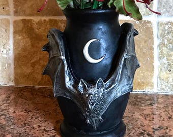 Vampire Bat Vase