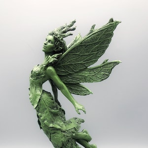 Titania, Queen of the Fairies Statue, Hand Painted Resin Sculpture | Mythic Elven Queen Figurine | Fairy Tale Character, Fantasy Art Decor