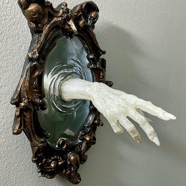 Spectral Hand Wall Plaque, White Version, Resin | Victorian Gothic Haunted Wall Art |Ghost Hand Gift for Halloween, Spooky Home Decor