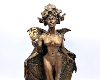 Lilith Statue