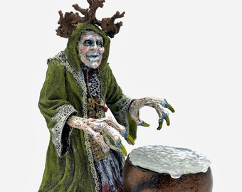 Gryla the Witch Statue, Full Color