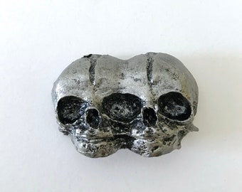 Conjoined Twins Skull  Magnet, Pewter Finish