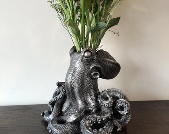 Kraken Vase, Pewter Finish