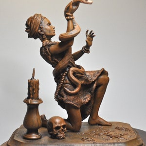 Marie Laveau, Voodoo Queen of New Orleans, wood finish image 4