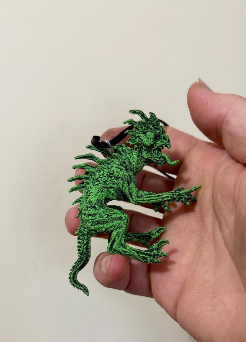 Chupacabra Ornament, Hand Painted Resin Sculpture | Cryptozoology Creature Figurine | Urban Legend Chupacabra Monster, Horror Ornament image 4