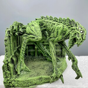 H.P. Lovecraft's Hound of Tindalos Statue image 10