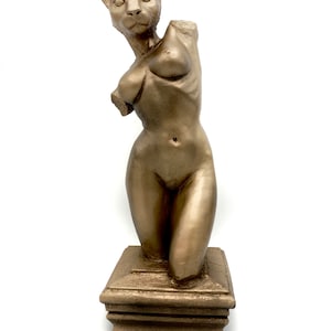 Bast Statue image 2