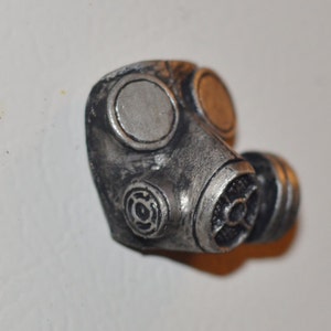 Gasmask Magnet image 2