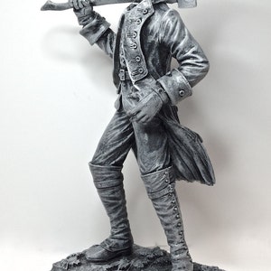 Headless Horseman Statue image 2