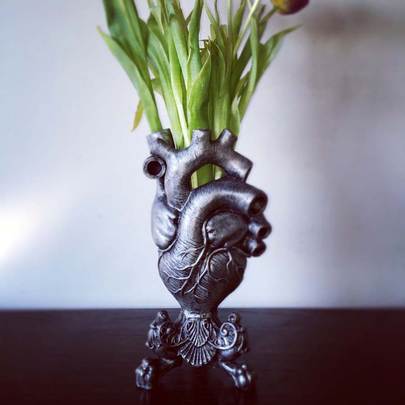 Anatomical Heart Vase, Pewter Finish image 3