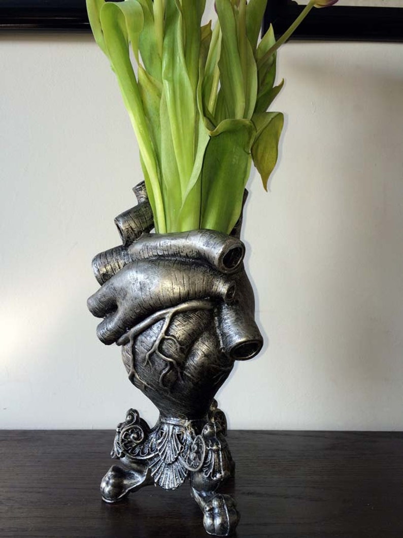 Anatomical Heart Vase, Pewter Finish image 2