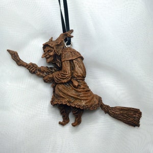 La Befana the Witch Ornament image 1