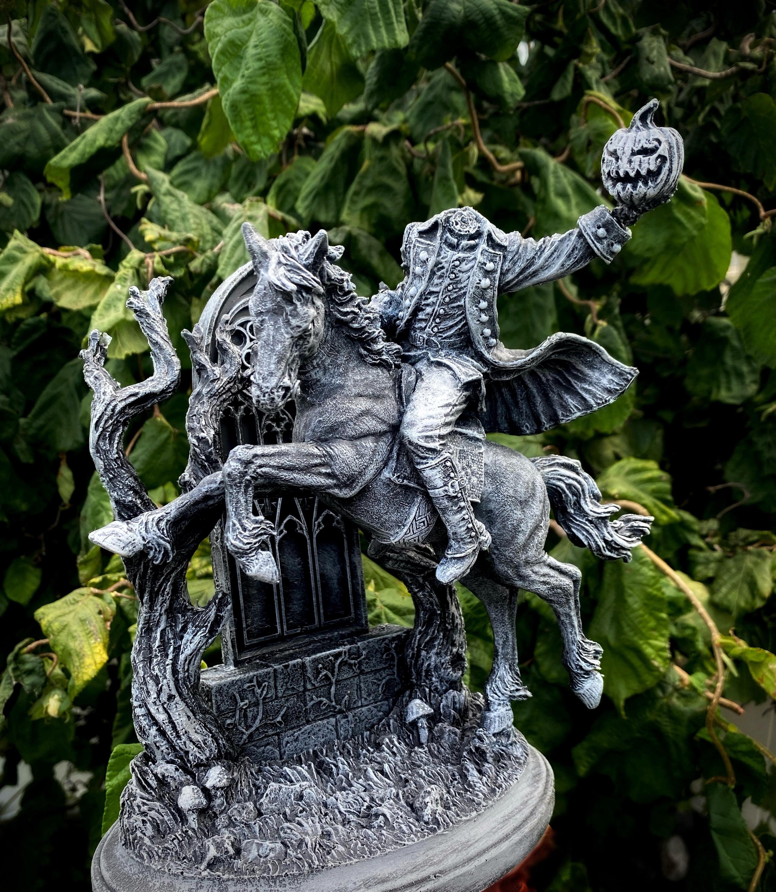 Headless Horseman Riding Statue, Hand Painted Resin Sculpture