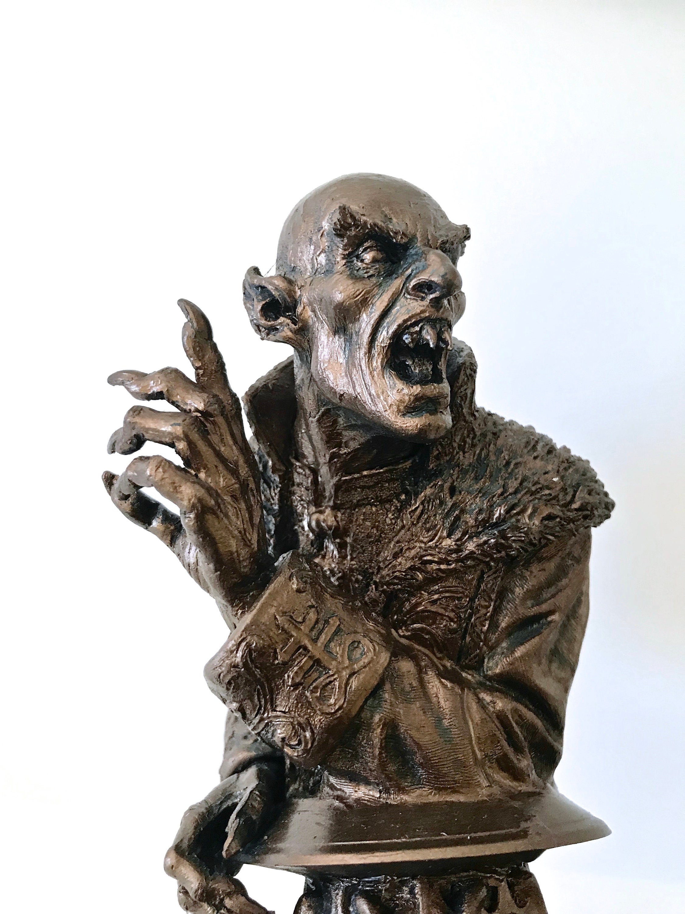 Dracula: Nosferatu Bust,resin Sculpture | Legendary Vampire