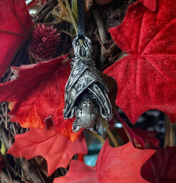 Vampire/Fruit Bat Wall Sculpture/Figure Vampire/Fruit Bat Wall Sculpture/Figure