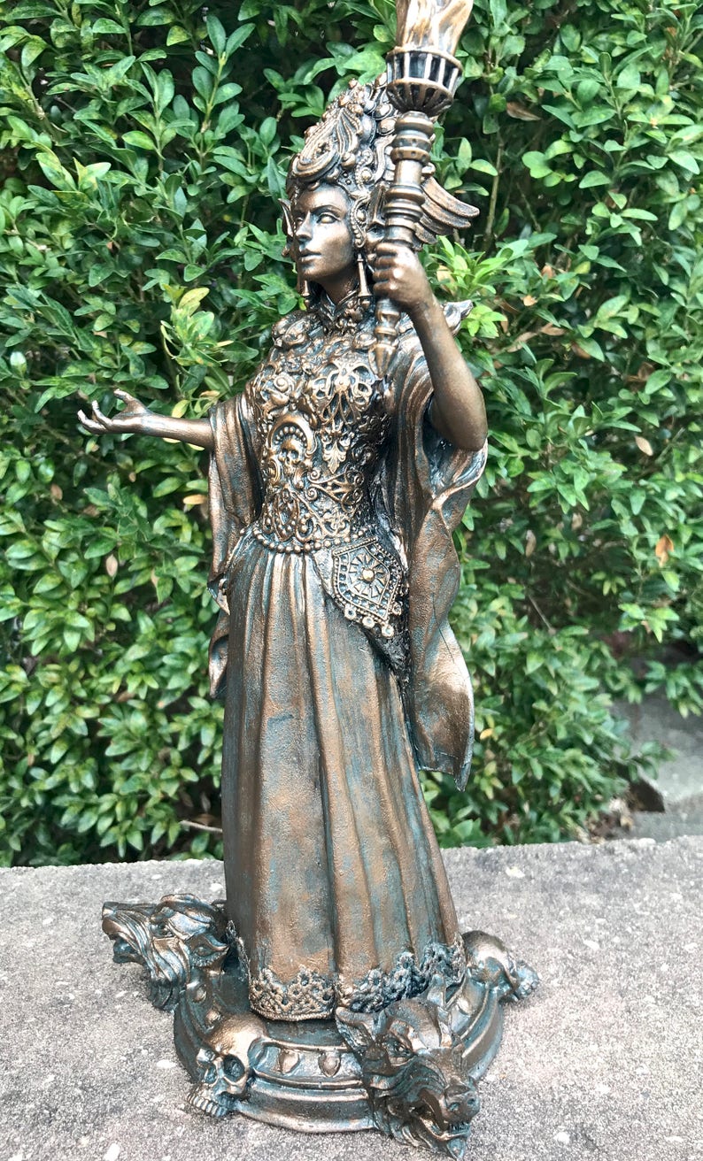 Hecate, Goddess of Witchcraft and Magic Statue image 3