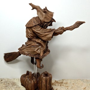 La Befana the Witch Sculpture image 4