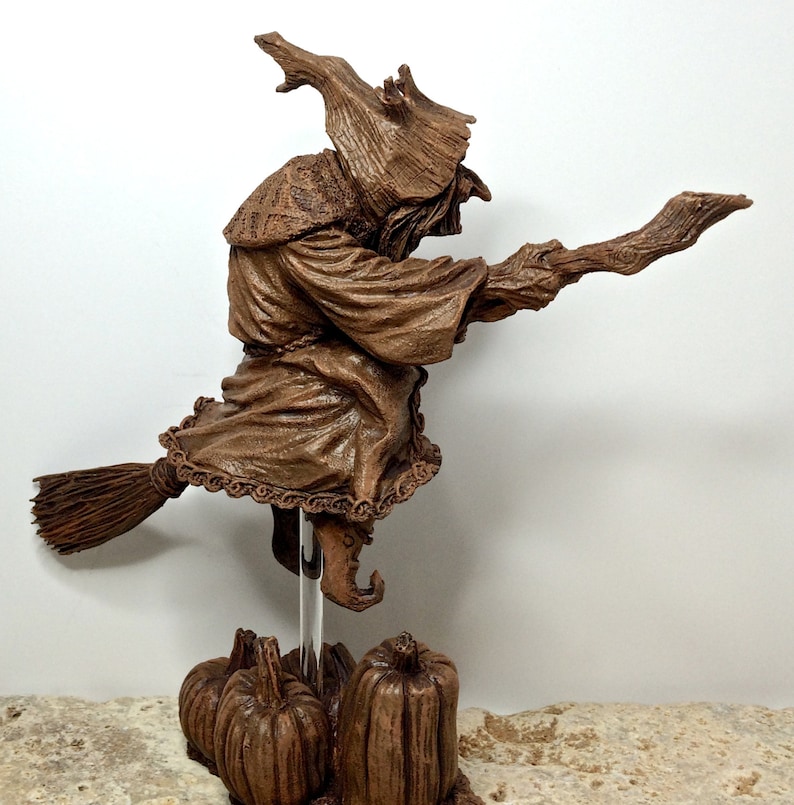 La Befana the Witch Sculpture image 4