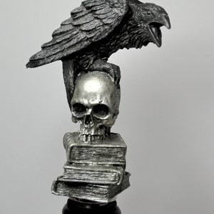 Raven Winestopper image 2